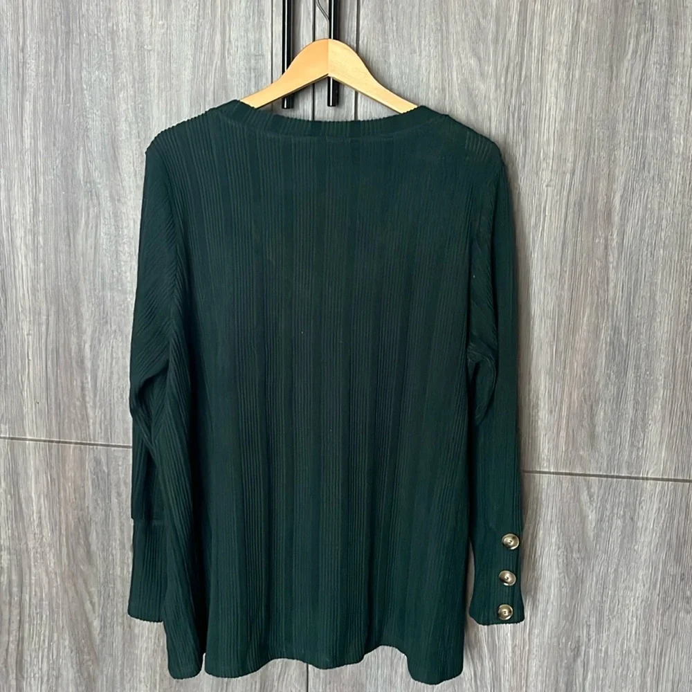 BLOOMCHIC blouse - Picture 3 of 9